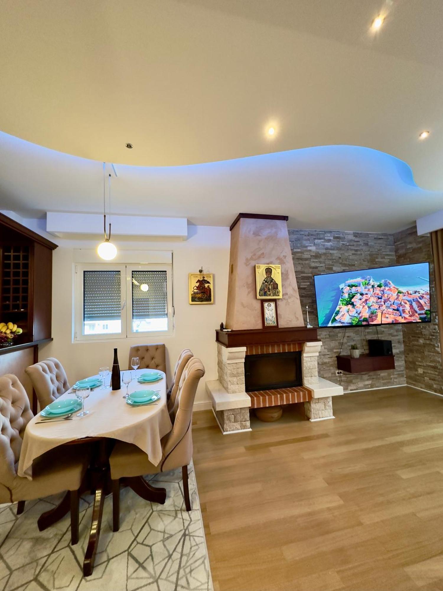 Lux Superior Apartment 120M2 In Heart Of Budva Ngoại thất bức ảnh