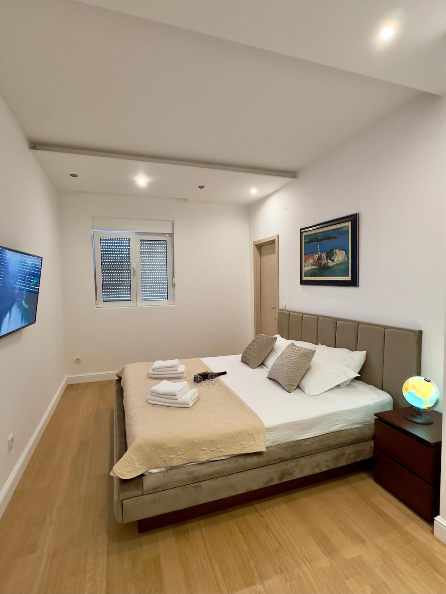 Lux Superior Apartment 120M2 In Heart Of Budva Ngoại thất bức ảnh